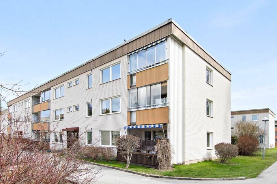 5 rum Lägenhet på Hallonvägen 42 Kungsängen/Tibble Upplands-Bro kommun - bild 27