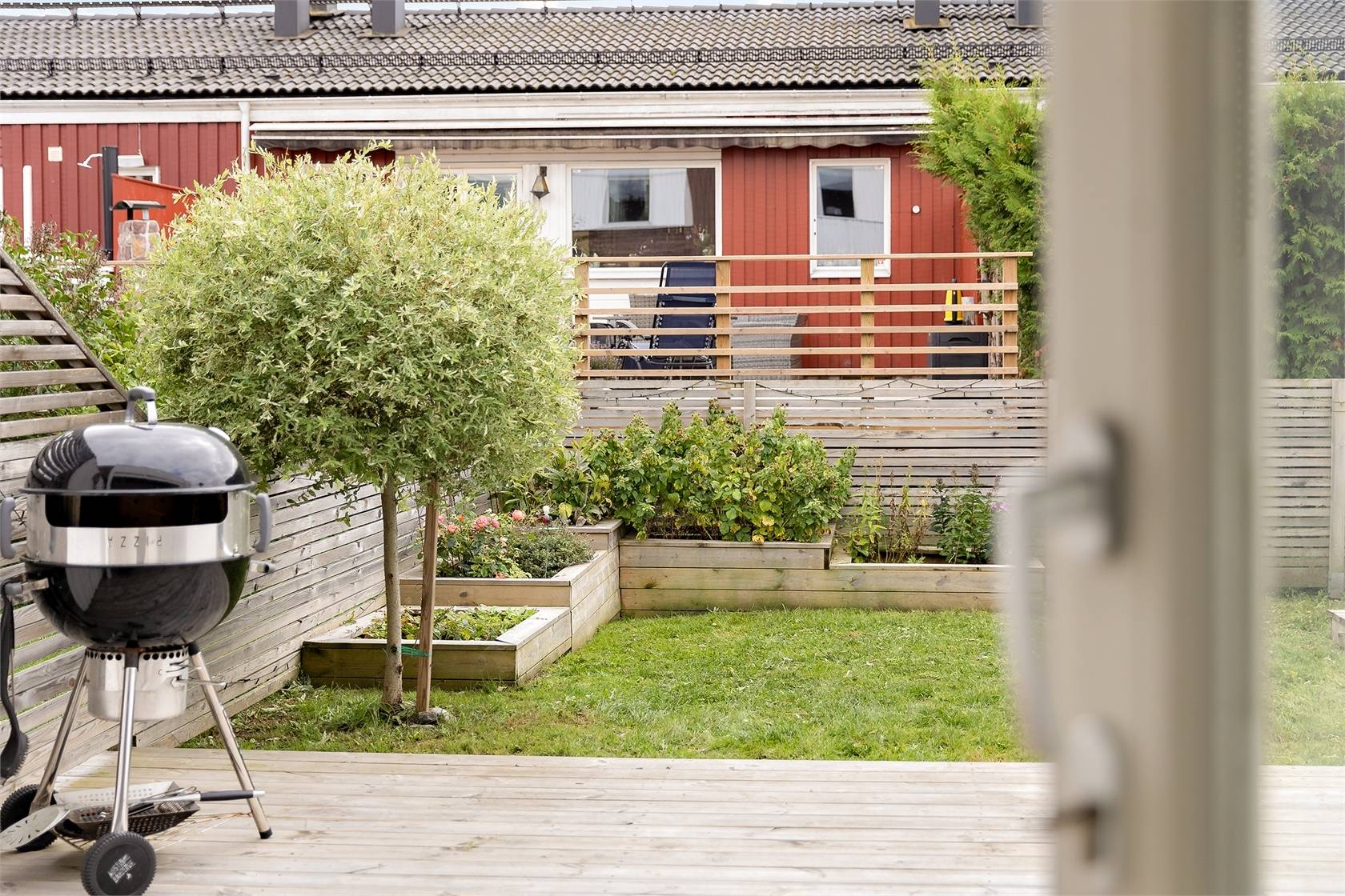 5 rum Radhus på Blomsterkungsvägen 142 Hässelby Norra Villastad Stockholms kommun - bild 8