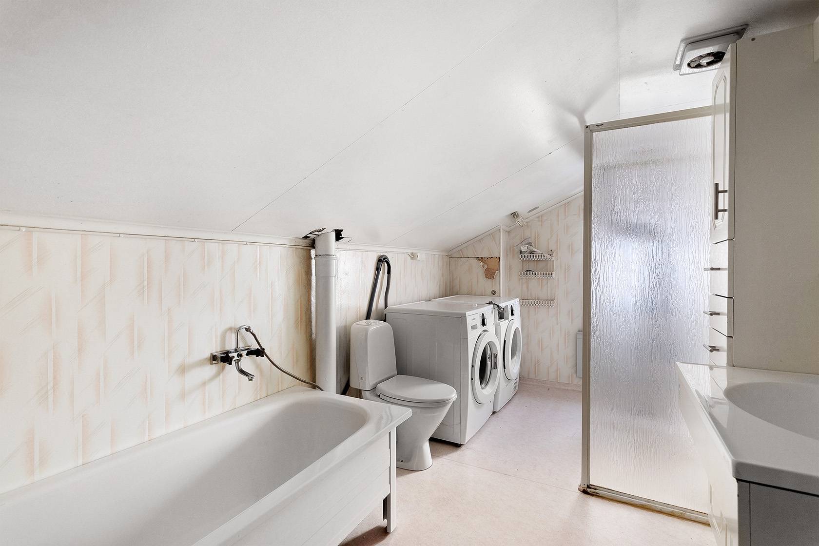 6 rum Villa på Alevägen 4 Norrala Söderhamns kommun - bild 21