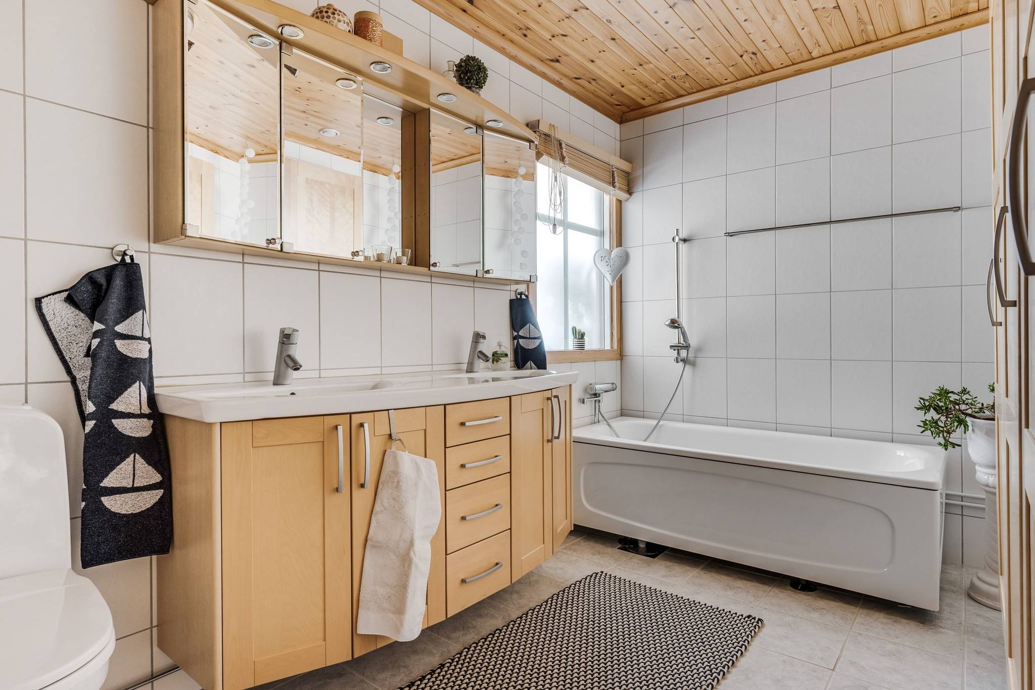 5 rum Kedjehus på Timjansgatan 3 Horndal Marks kommun - bild 25