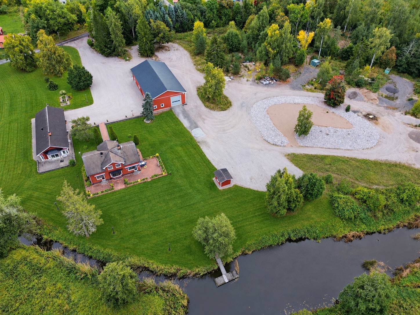 5 rum gård/skog på Näs 408 Karlholmsbruk, Tierps kommun - bild 2