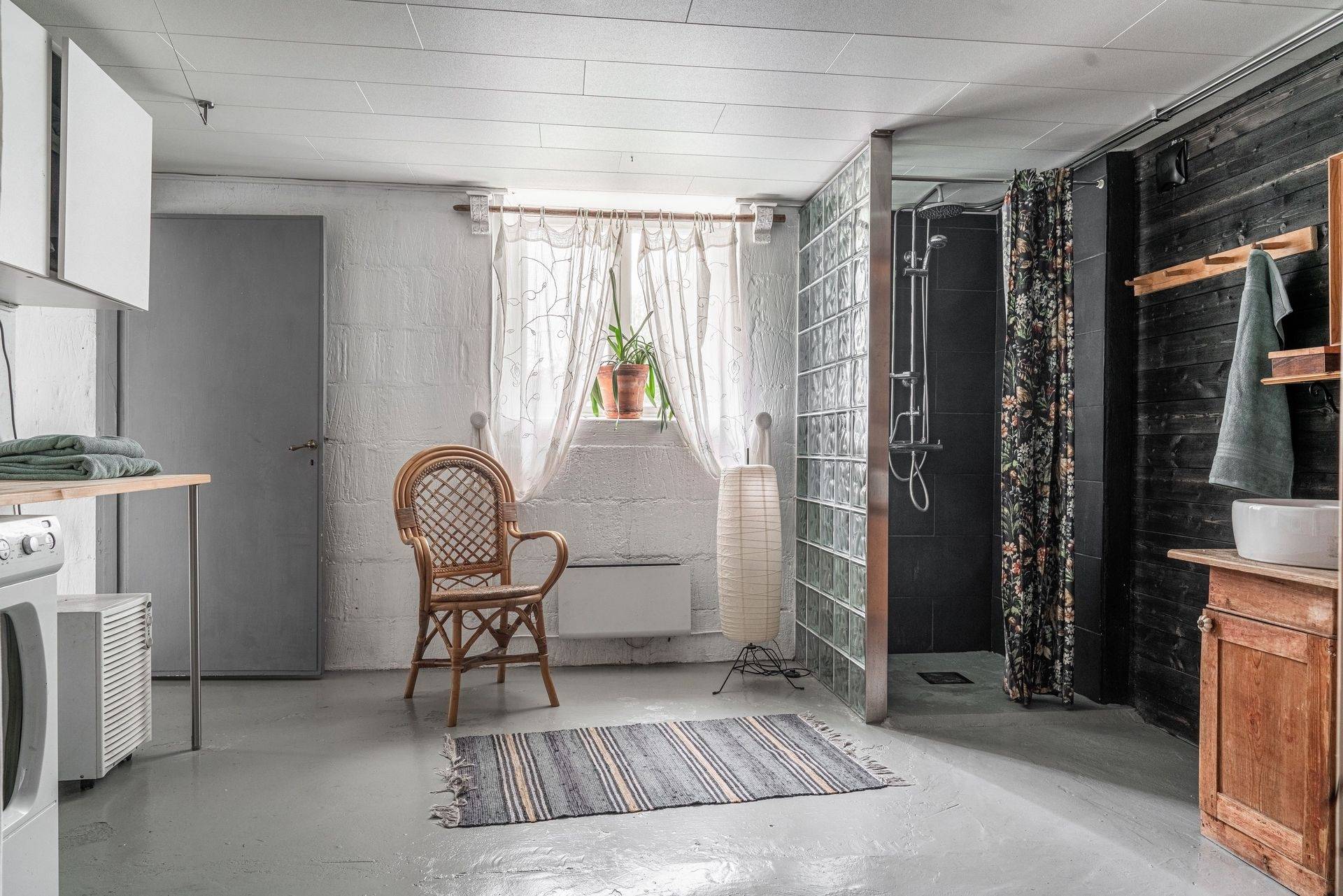 7 rum Villa på Junis väg 1 Dala-Floda Gagnefs kommun - bild 38