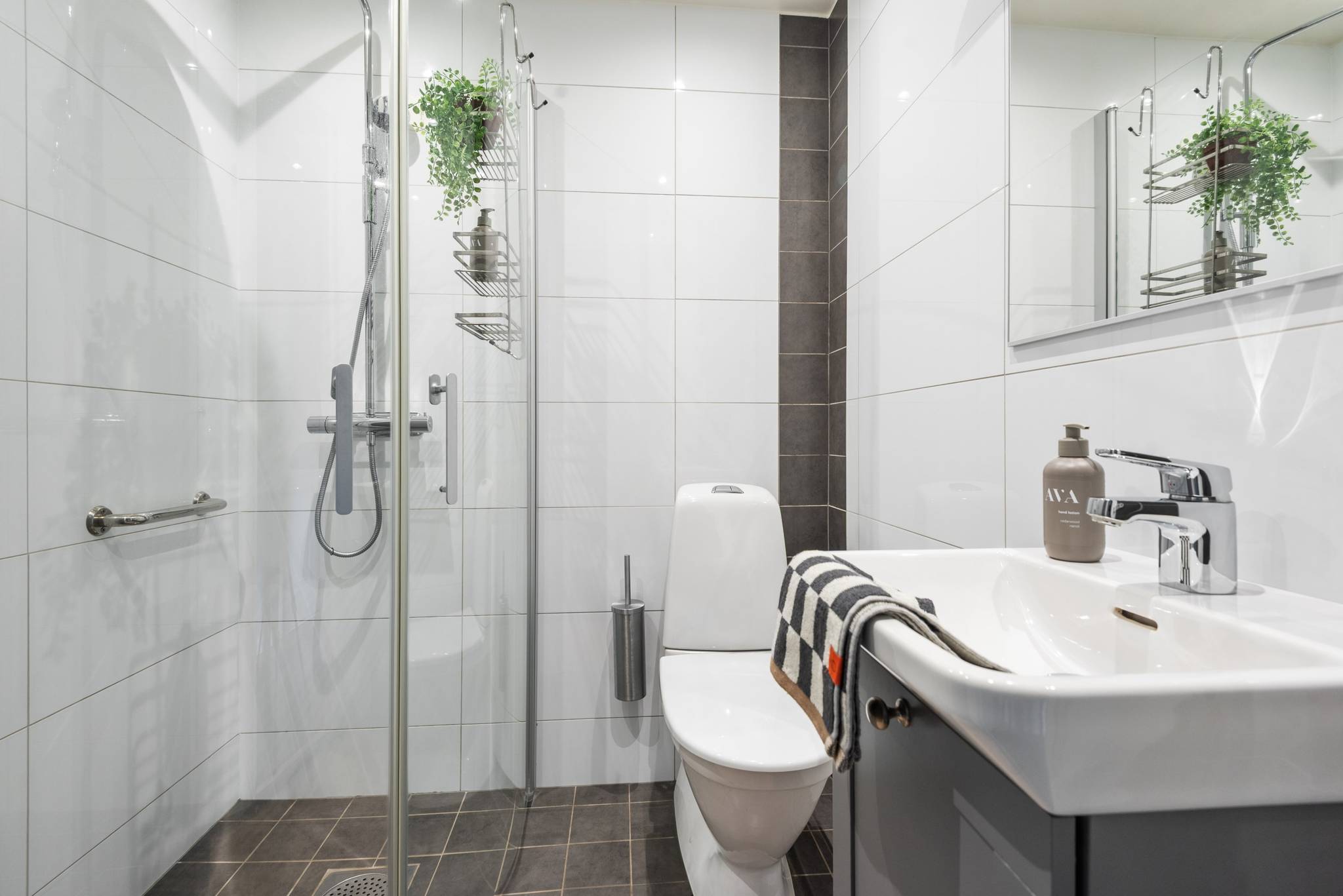 5 rum Villa på Åkerbärsvägen 40 Hemmesta Värmdö kommun - bild 21