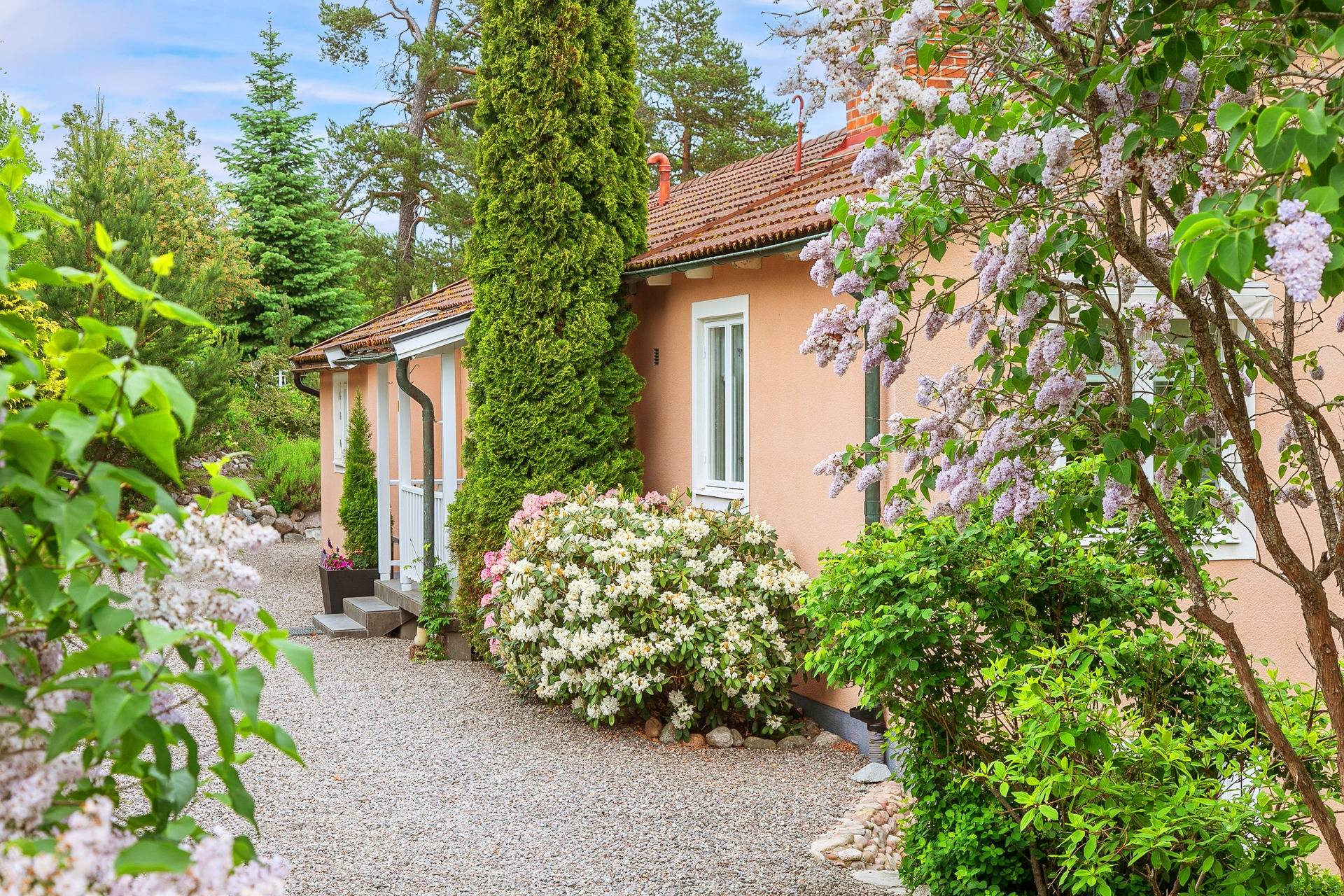 7 rum villa på Idunvägen 8 Igelboda, Nacka kommun - bild 1
