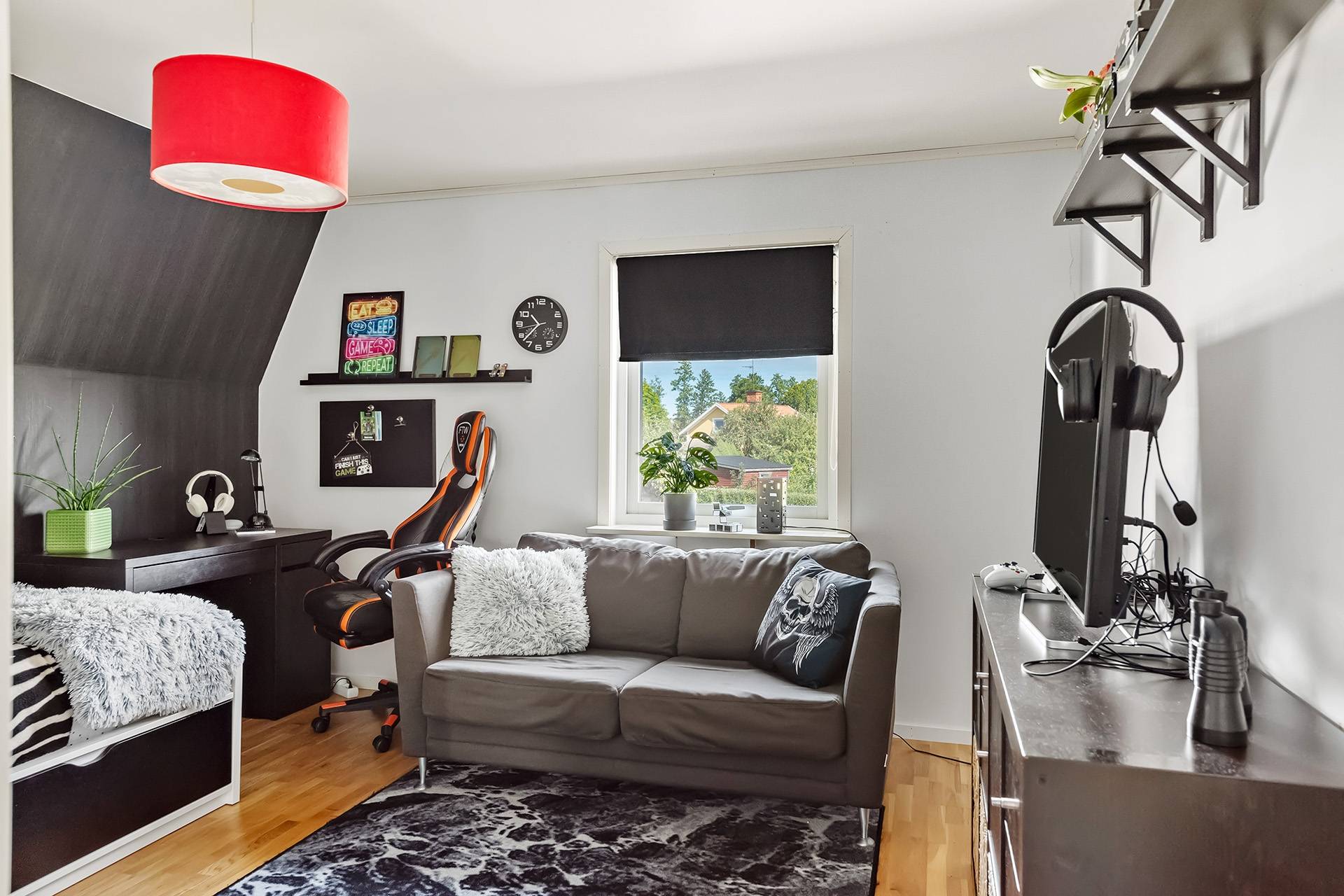 6 rum Villa på Solängsgatan 3 Anfarten Sala kommun - bild 19