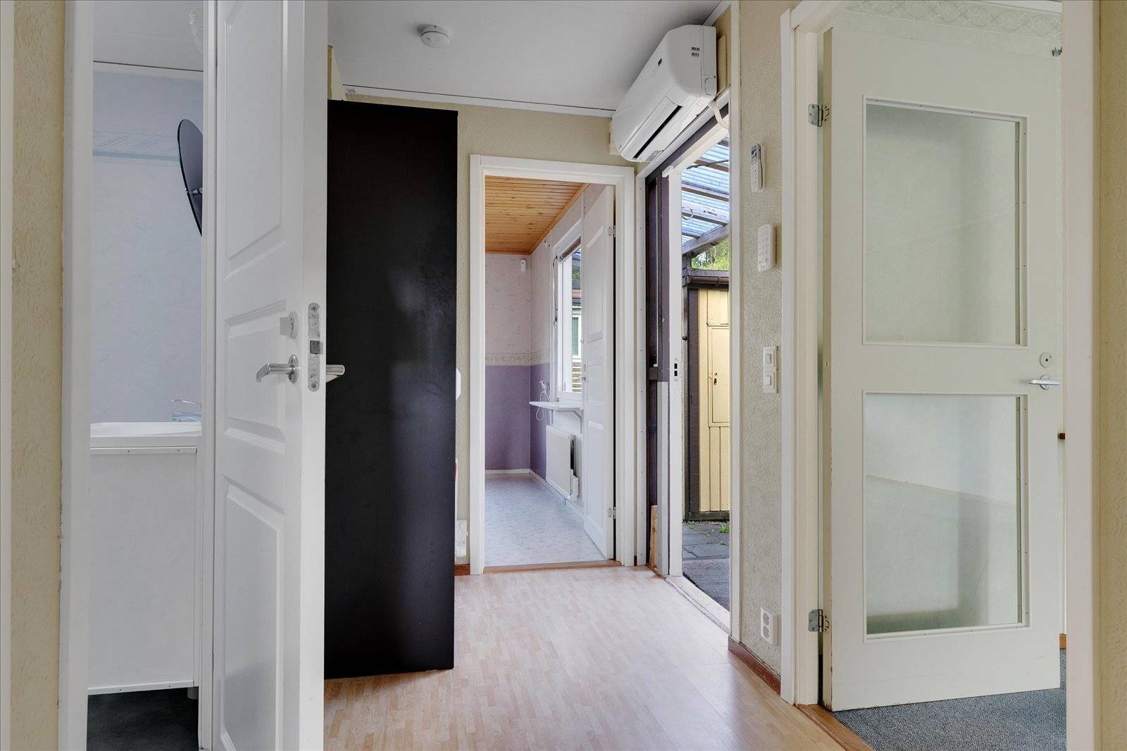 2 rum Radhus på Skridskogatan 9 Fasseröd Uddevalla kommun - bild 5