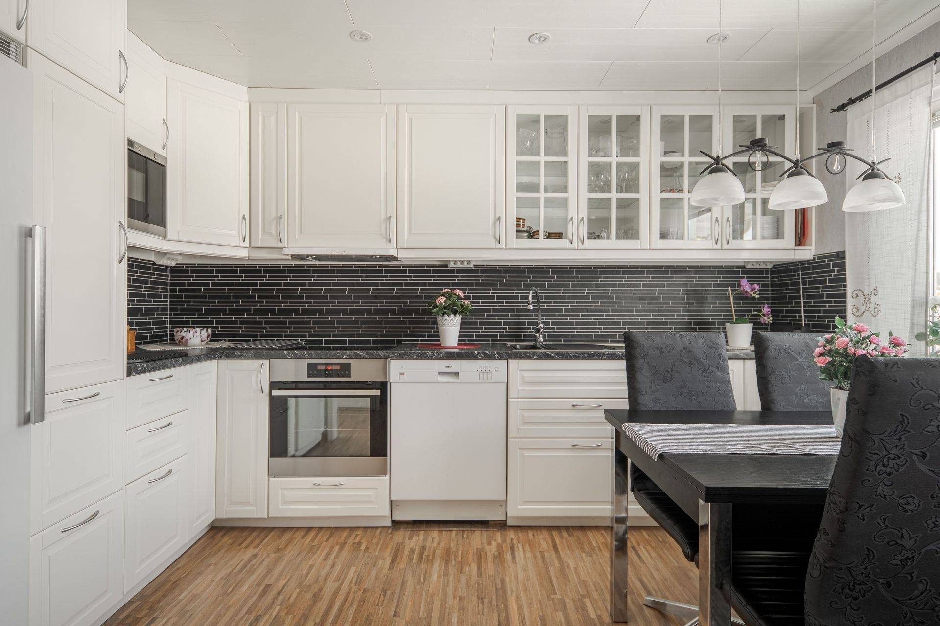 3 rum Lägenhet på Radhusvägen 6A Gullänget Örnsköldsviks kommun - bild 6