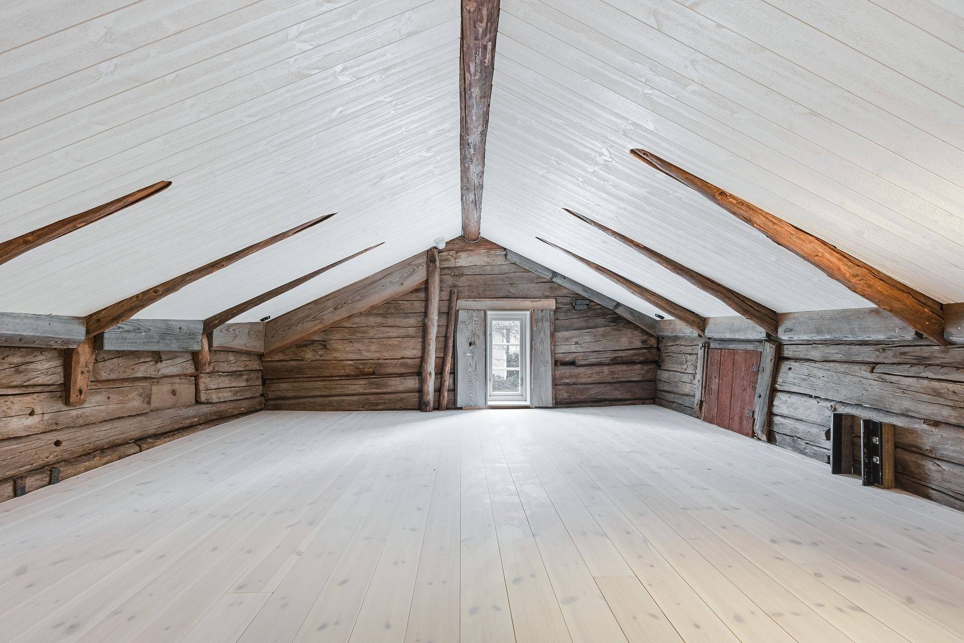 4 rum Villa på S:t Olofs gränd 8 Gamla Torshälla Eskilstuna kommun - bild 32