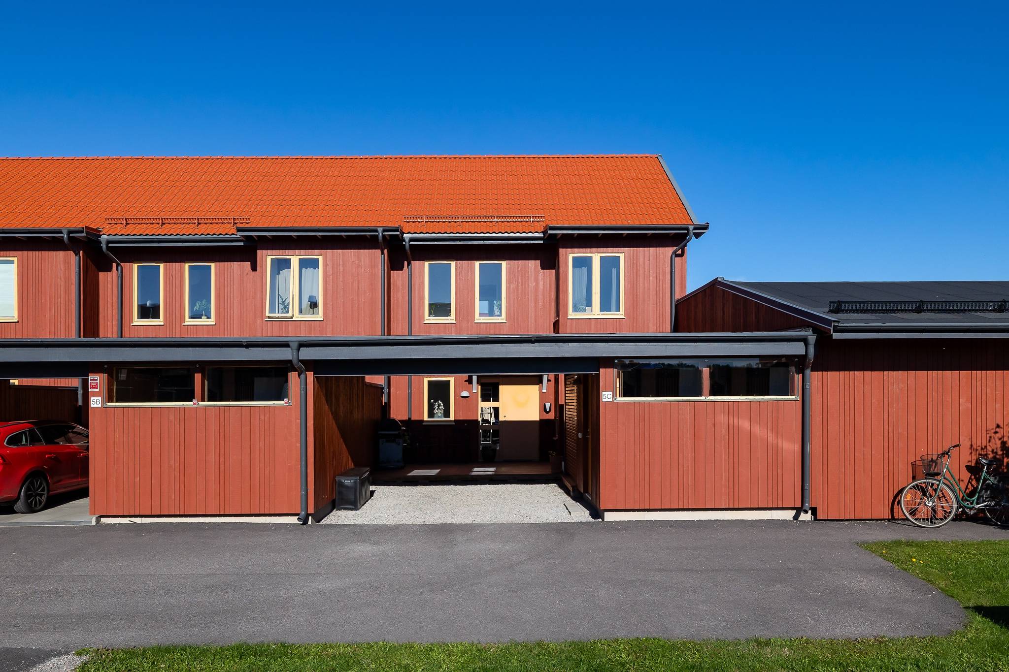 5 rum lägenhet på Granholmsgatan 5C Norra Ormesta, Örebro kommun - bild 1