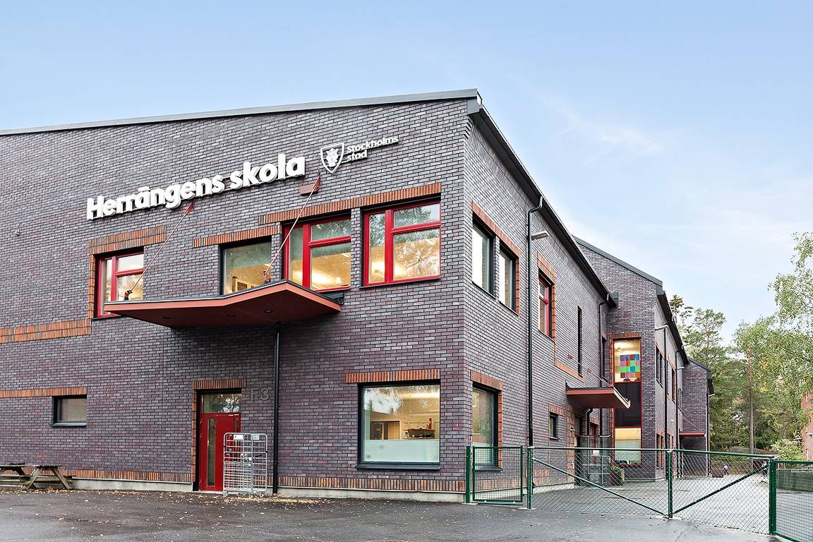 7 rum Villa på Långängsvägen 1 Älvsjö/herrängen Stockholms kommun - bild 71