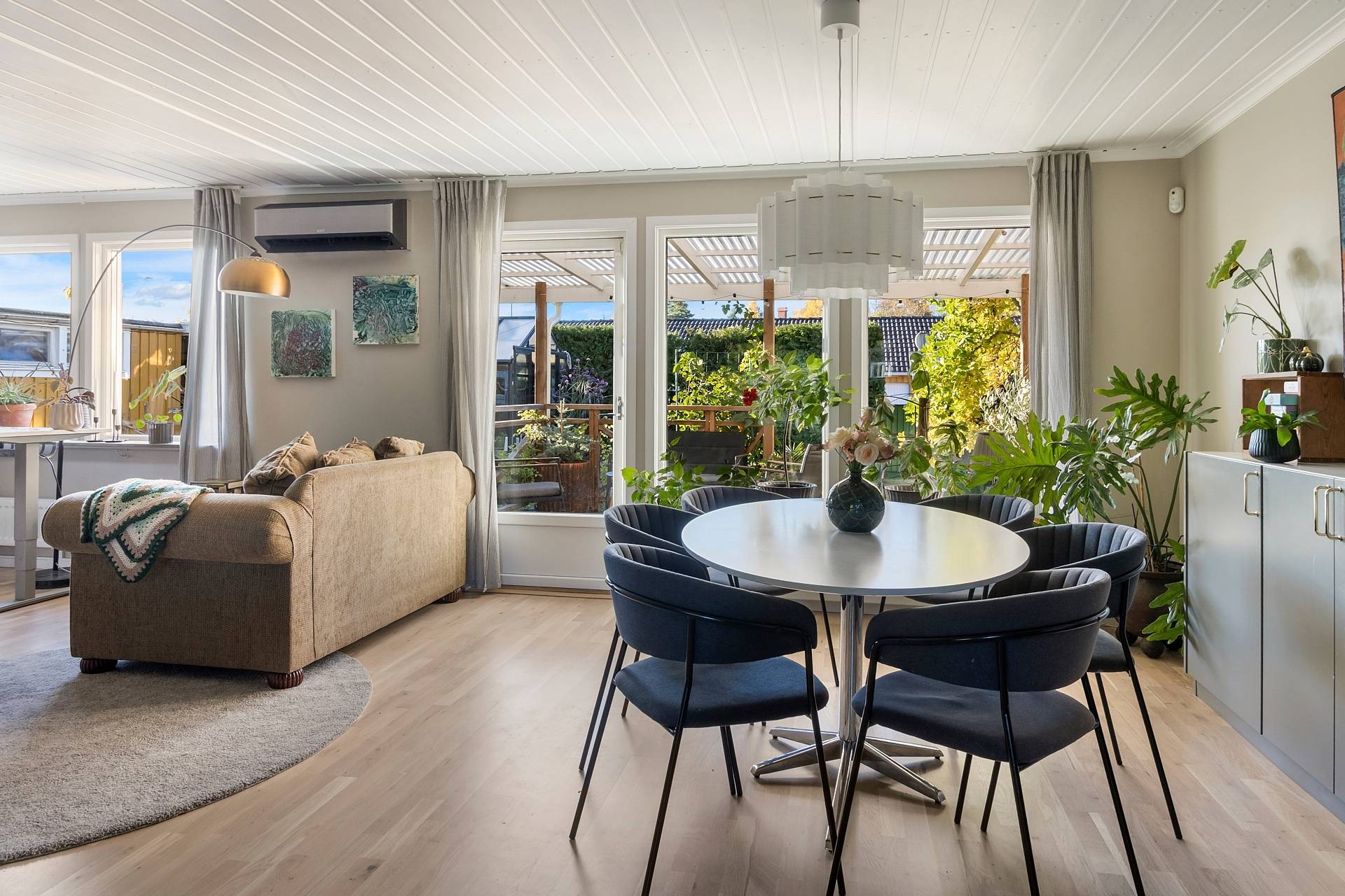 5 rum Villa på Östanåsgatan 90 Ållesta Köpings kommun - bild 11