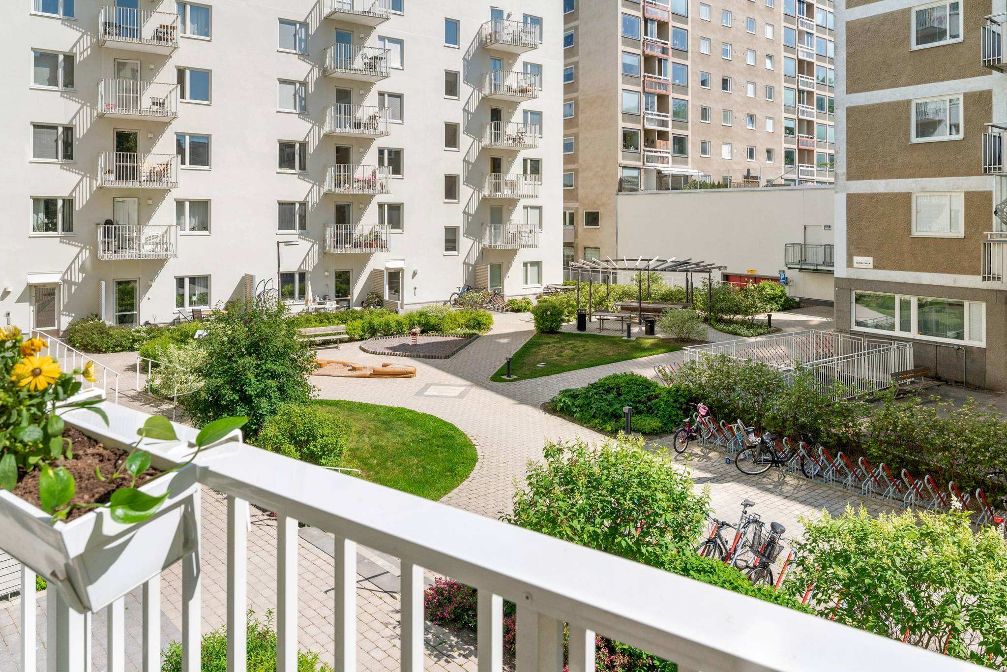 1 rum Lägenhet på Vackra vägen 18 Centrala Sundbyberg Sundbybergs kommun - bild 2