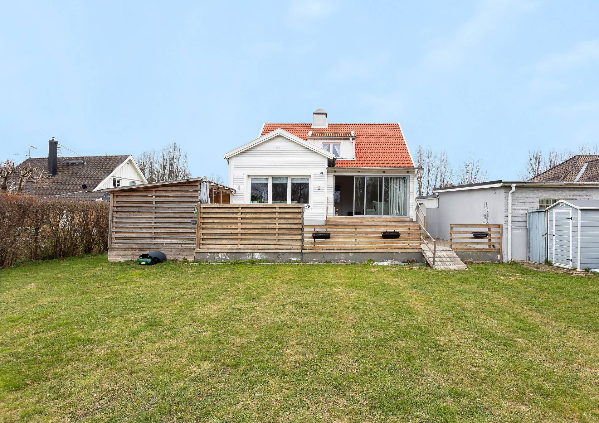 5 rum Villa på Tommarpsvägen 33 Väster Trelleborgs kommun - bild 4