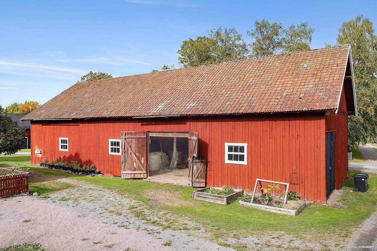 220 m² Gård med jordbruk på Inninge 15 Alunda Uppsala kommun - bild 31