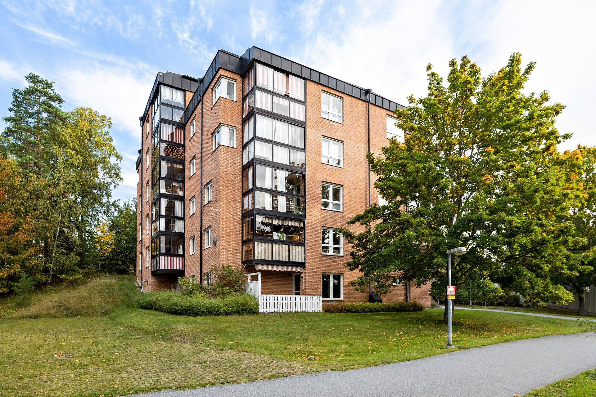 2 rum lägenhet på Äppelvägen 6 Bålsta, Håbo kommun - bild 1
