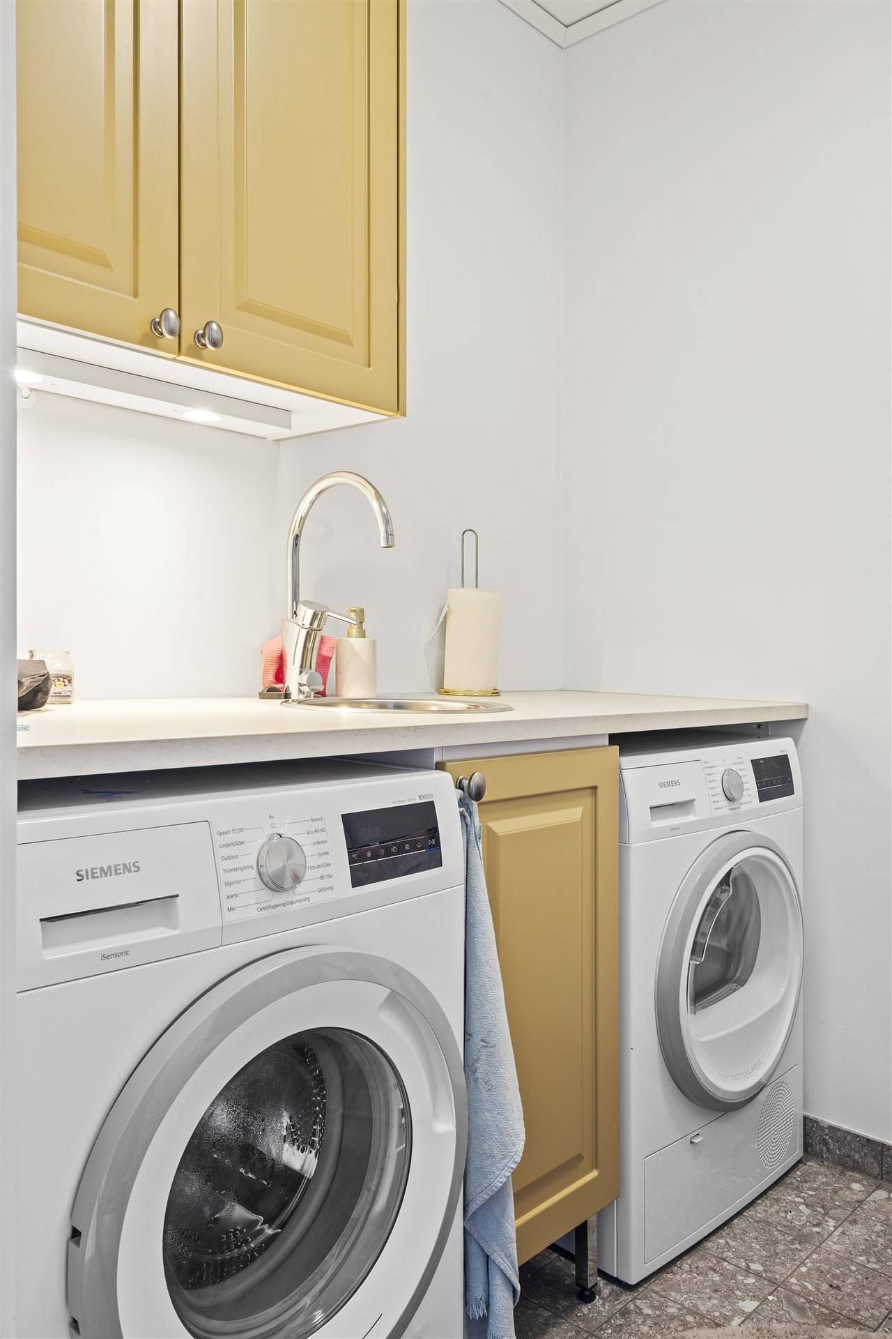 5 rum Radhus på Hägnadsgatan 53 Trädgårdsstaden Skövde kommun - bild 16