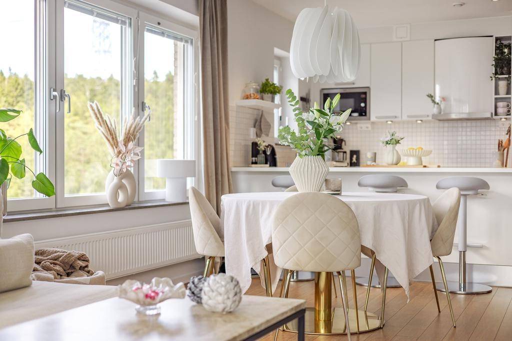 Surte, Ale kommun