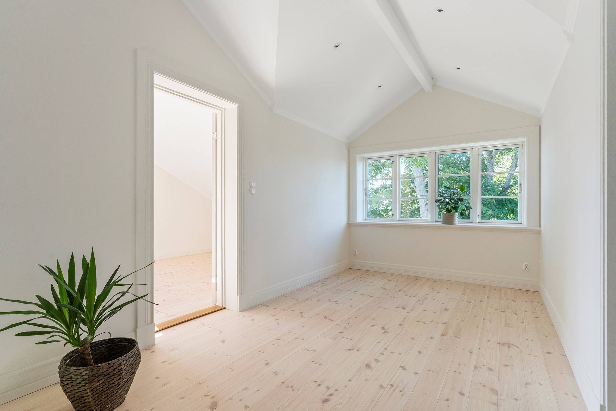6 rum Villa på Kyrkbyn 529 Vänersnäs Vänersborgs kommun - bild 10