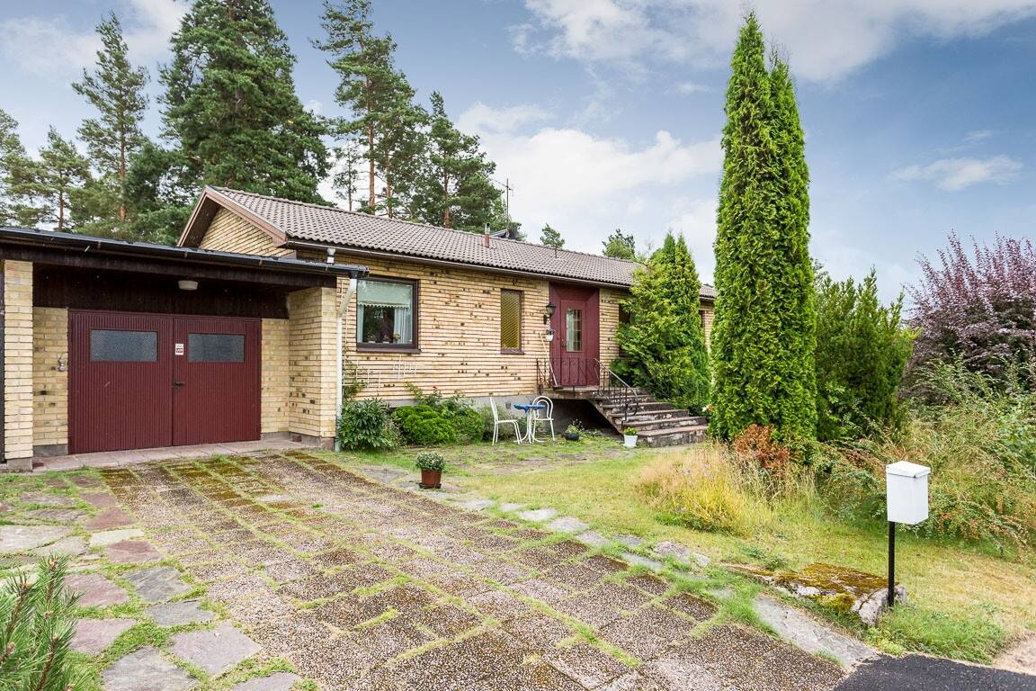 5 rum Villa på Södra Domarevägen 12 Gunnarskär Hammarö kommun - bild 5