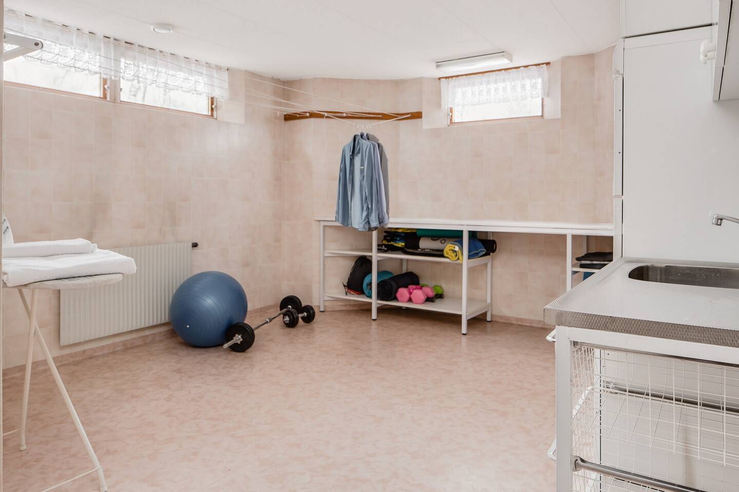 8 rum Villa på Björkerydsvägen 3 Älvsered Falkenbergs kommun - bild 37