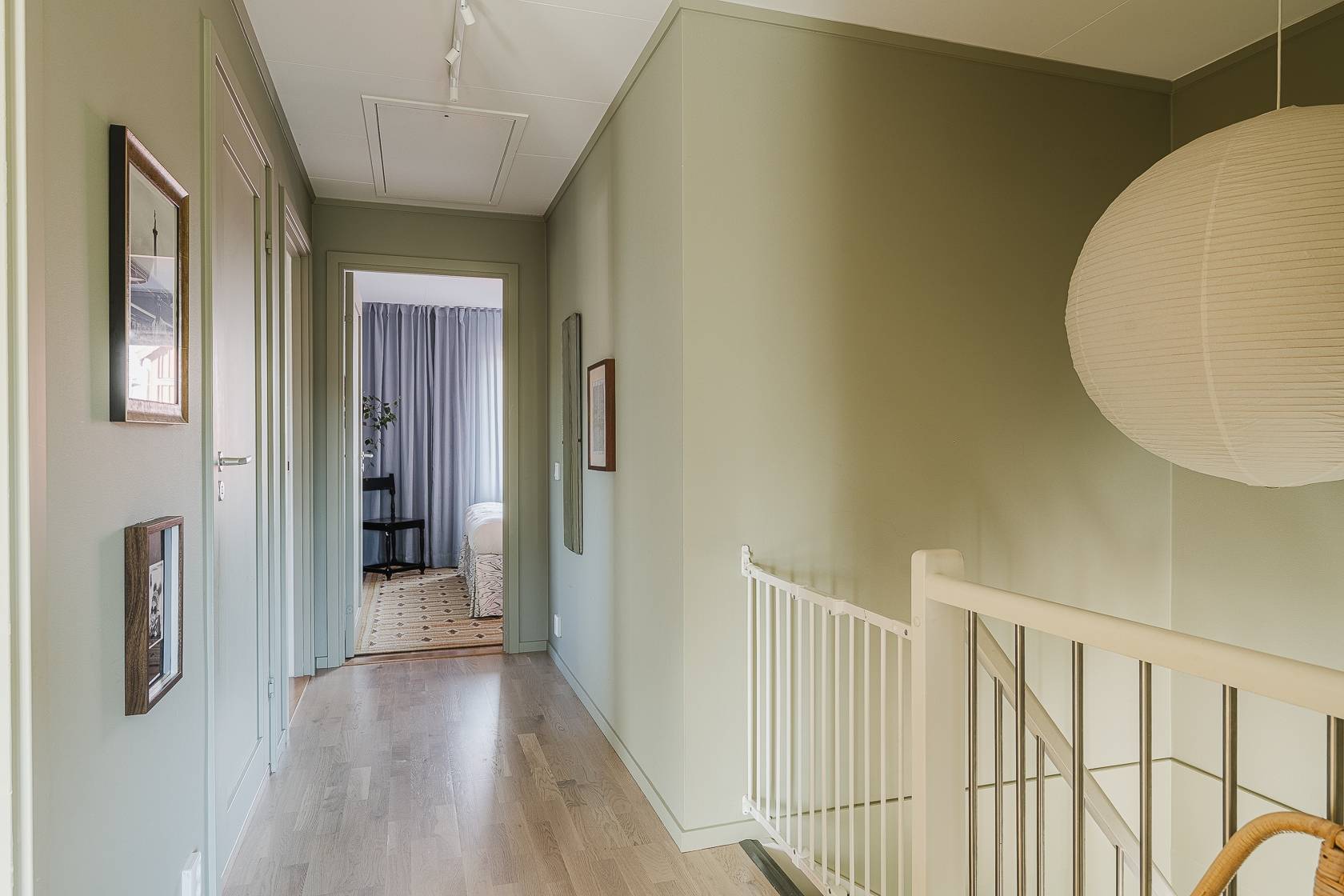 5 rum Radhus på Klockarebovägen 20 Bålsta - Frösundavik Håbo kommun - bild 28