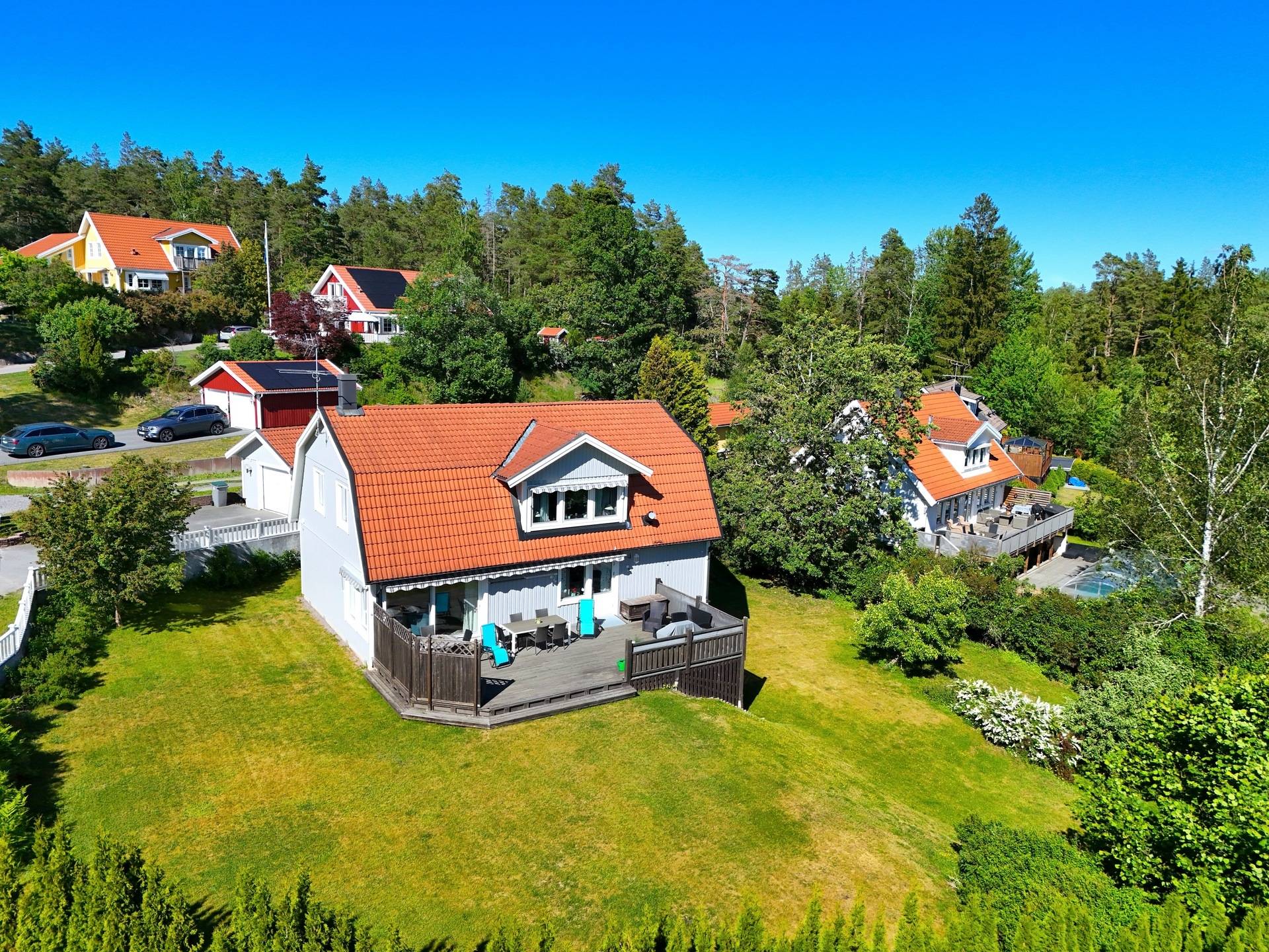 8 rum villa på Torparevägen 22 Tyresö, Tyresö kommun - bild 2