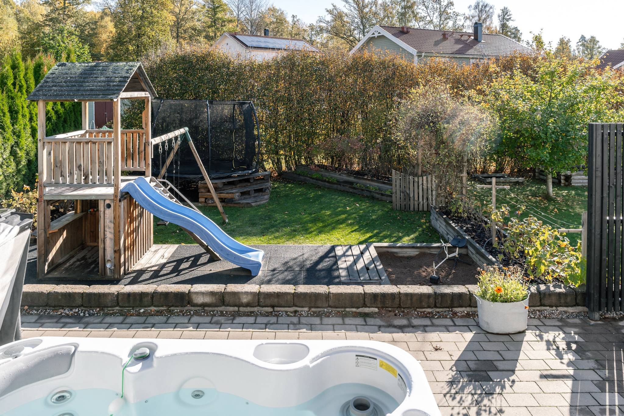 6 rum Villa på Ängsvägen 6 Gäddeholm Västerås kommun - bild 12