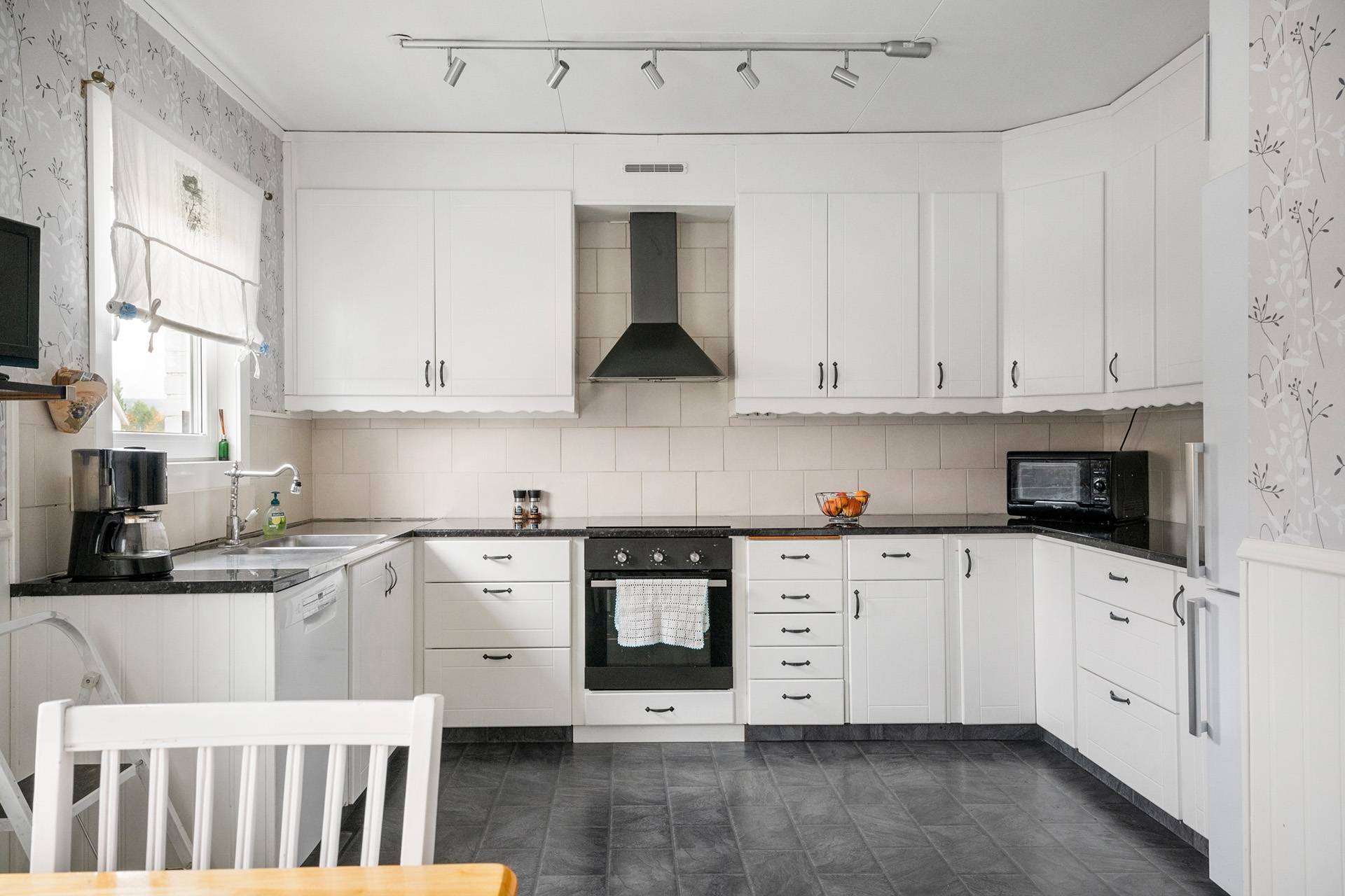 6 rum villa på Glättargatan 23 Kvarnsveden, Borlänge kommun - bild 4