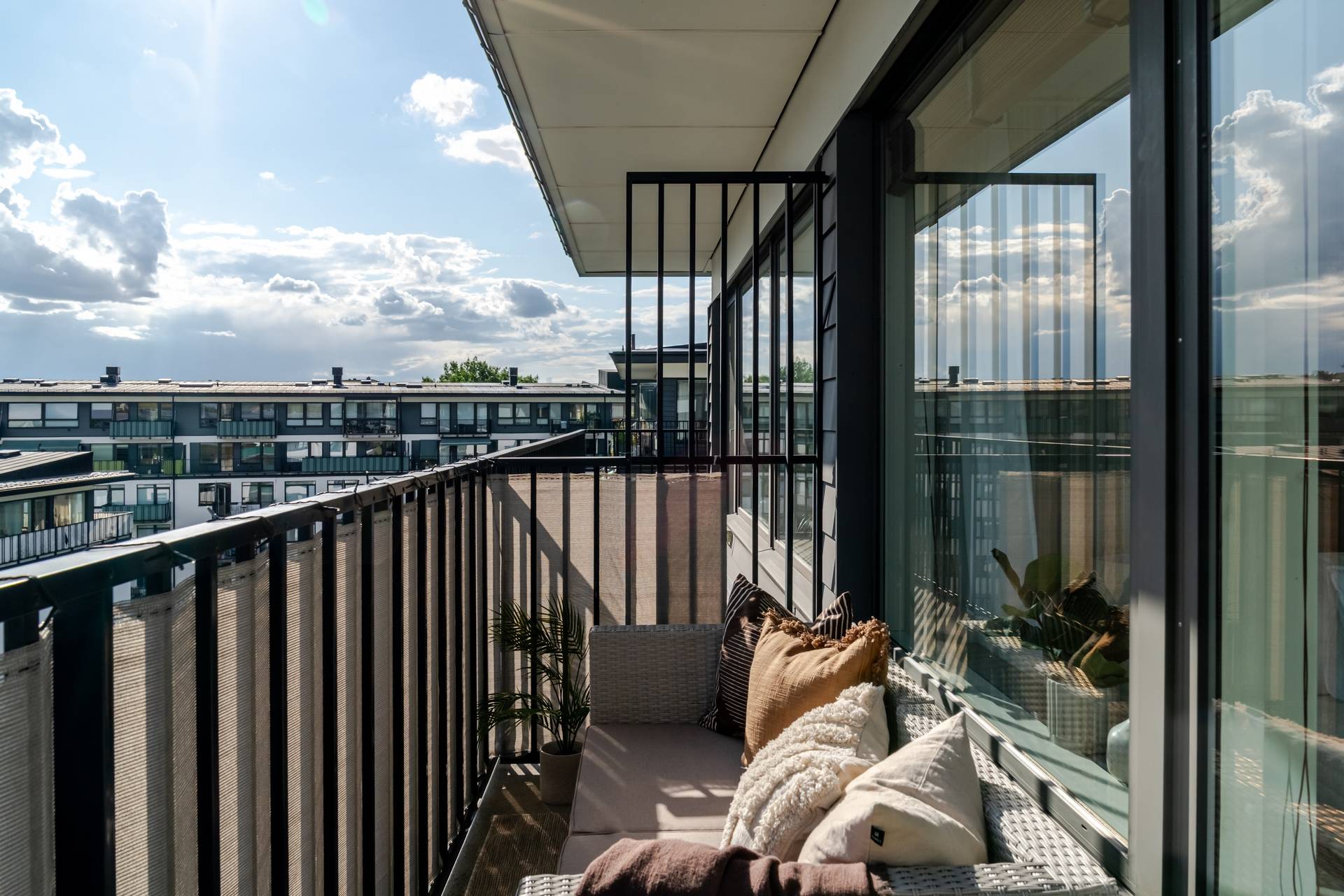 2 rum lägenhet på Huvudstagatan 1D Solna, Solna kommun - bild 2