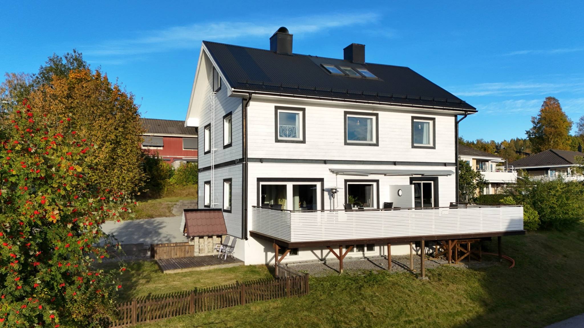 8 rum Villa på Lindbyvägen 8 Centralt Örnsköldsviks kommun - bild 1