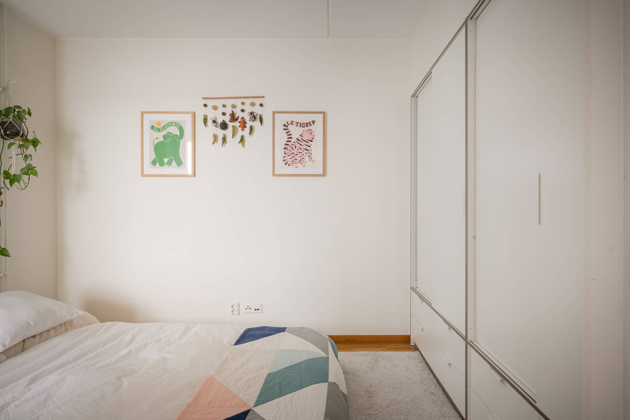 4 rum Lägenhet på Vingårdsgatan 2, 3 tr! Liljeholmskajen Stockholms kommun - bild 14