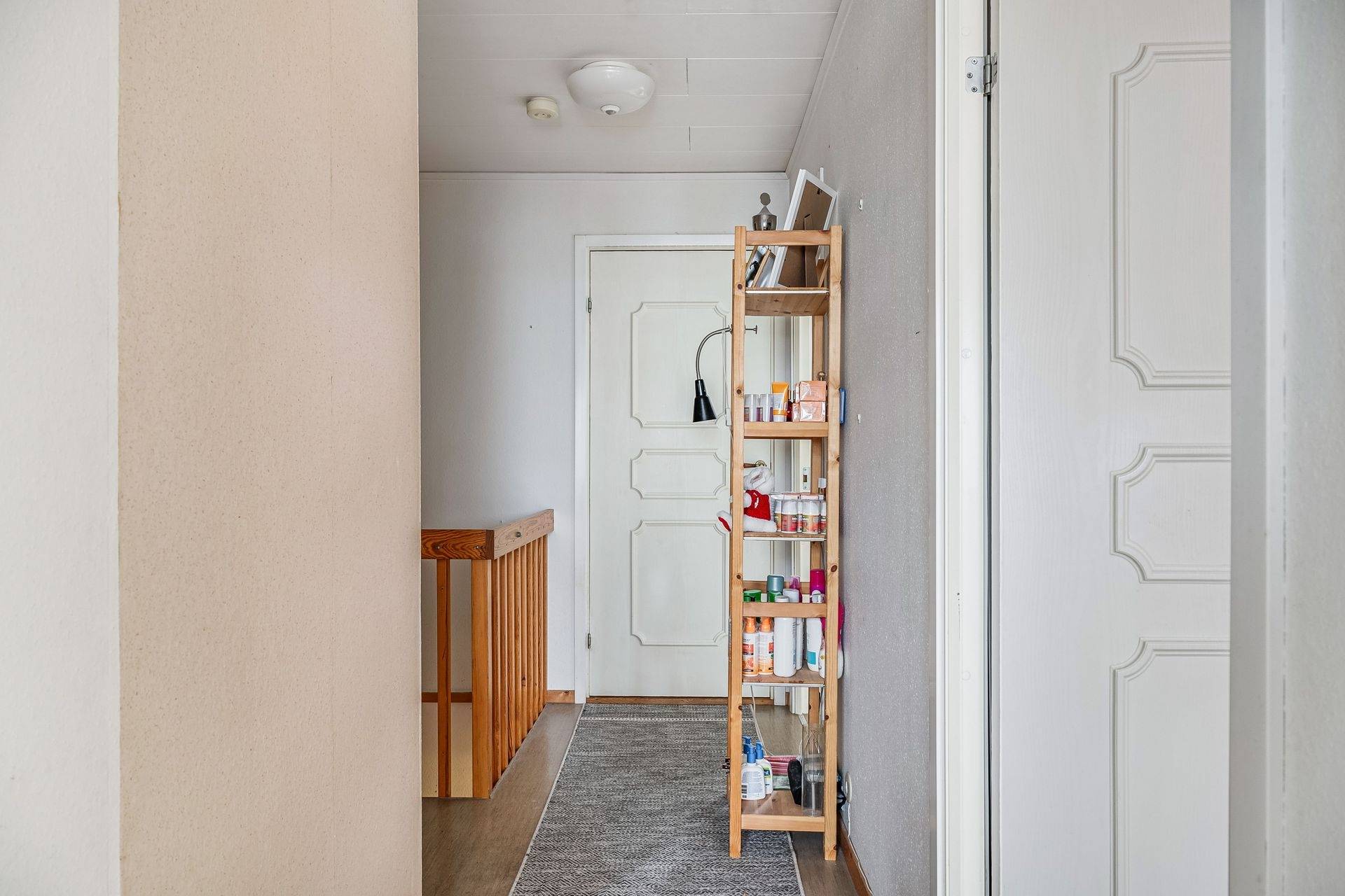 4 rum Par-/kedje-/radhus på Kvarnhagsvägen 111 Norsborg Botkyrka kommun - bild 14