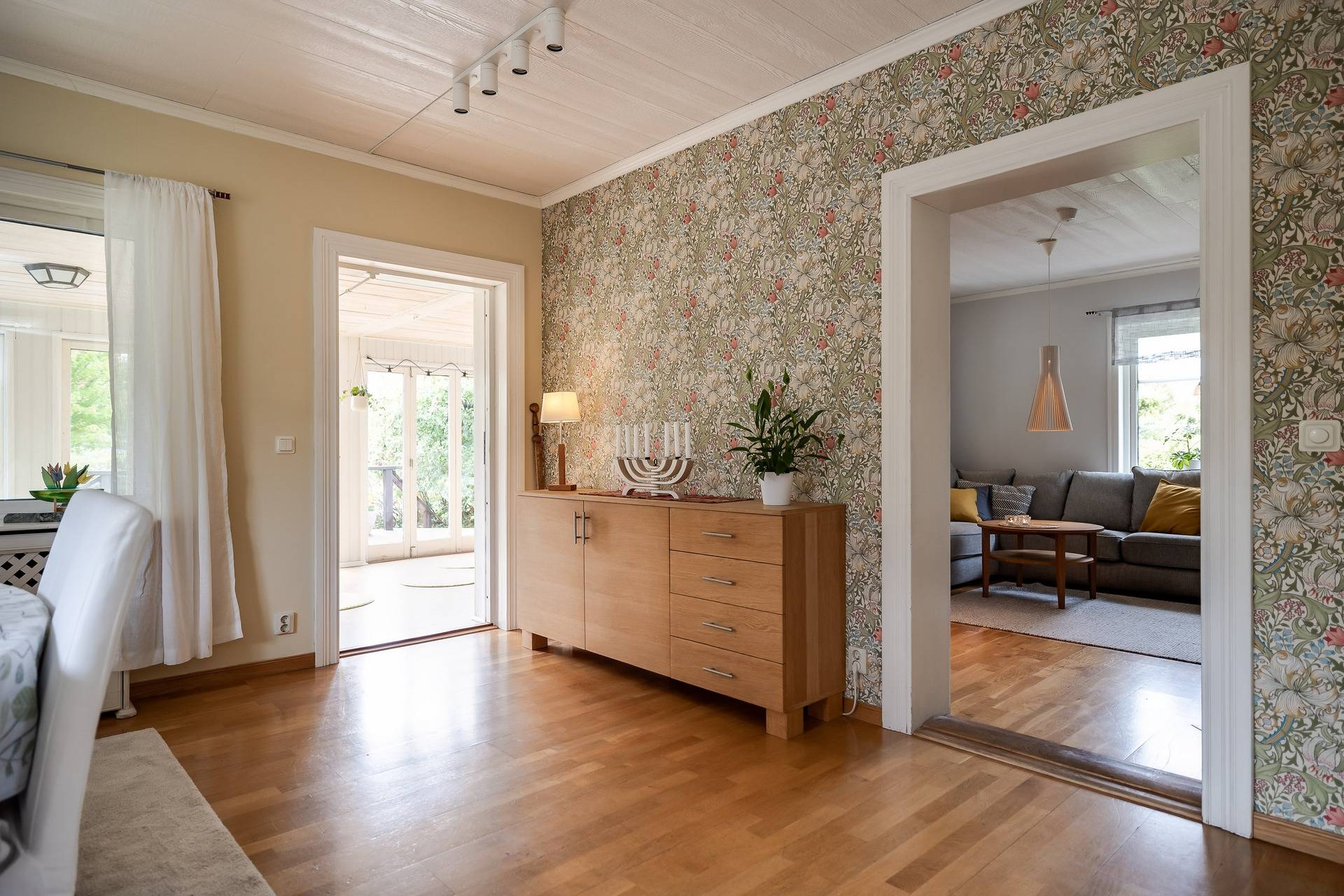 124 m² Villa på Tjädervägen 2 Älvtomta Örebro kommun - bild 18