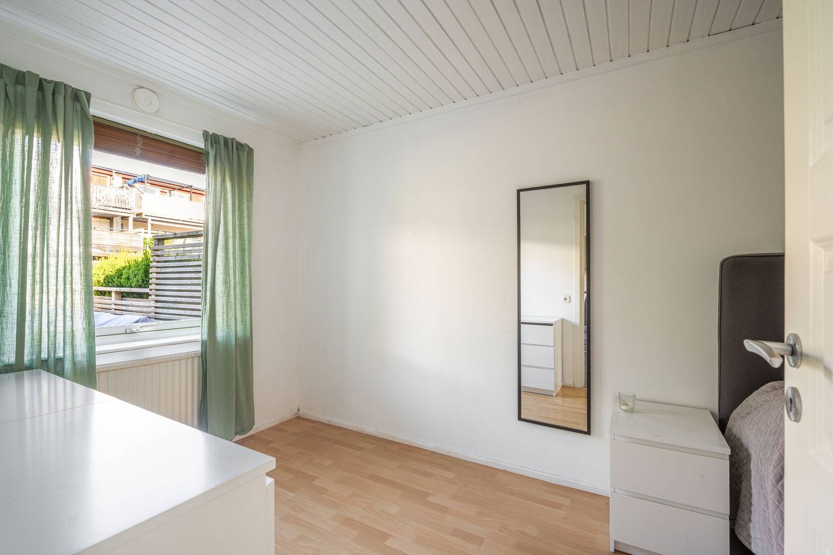 5 rum Radhus på Champinjonstigen 9 Salem Salems kommun - bild 12