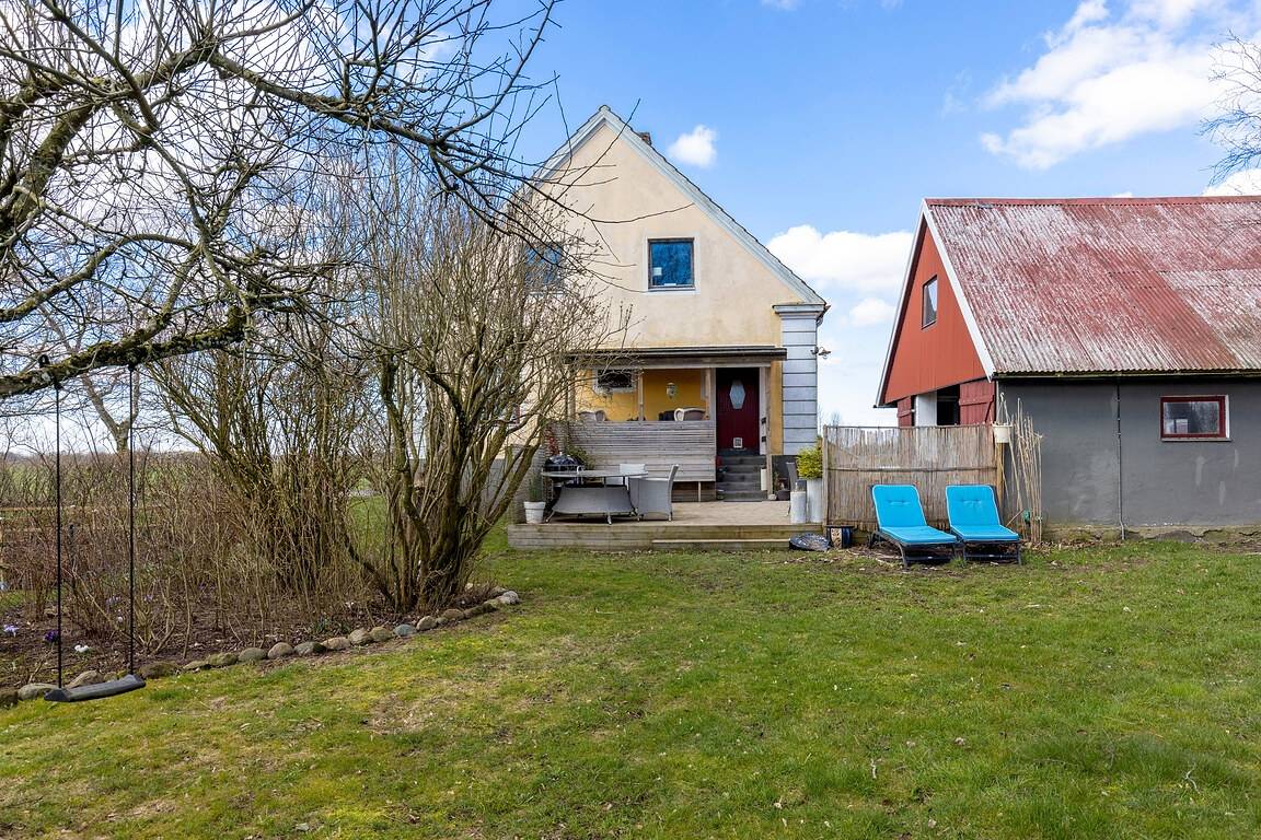 8 rum Gård utan jordbruk på Östraby 9199 Östraby Hörby kommun - bild 35