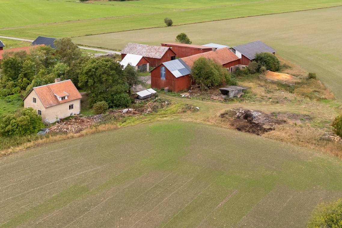 Gård med jordbruk på Funbo-Åkerby 61 Gunsta Uppsala kommun - bild 3