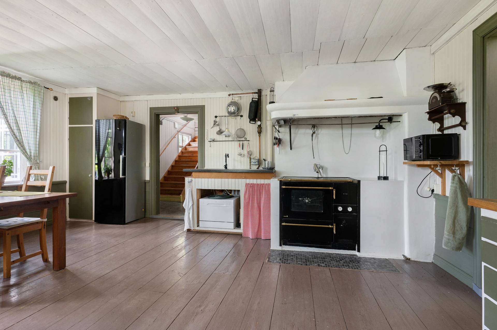 8 rum Villa på Sixbovägen 33 Västerbor Sandvikens kommun - bild 16