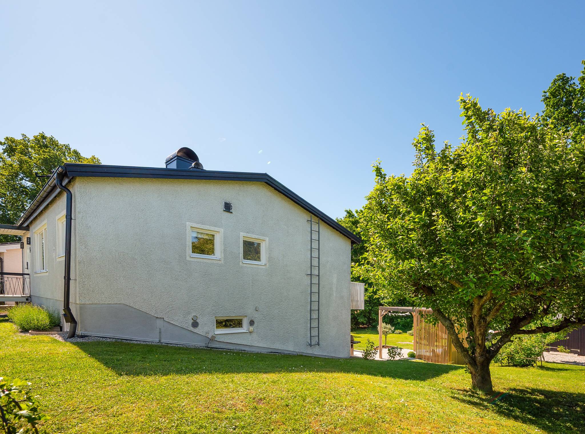 136 m² Villa på Järflottavägen 14 Örby Stockholms kommun - bild 48