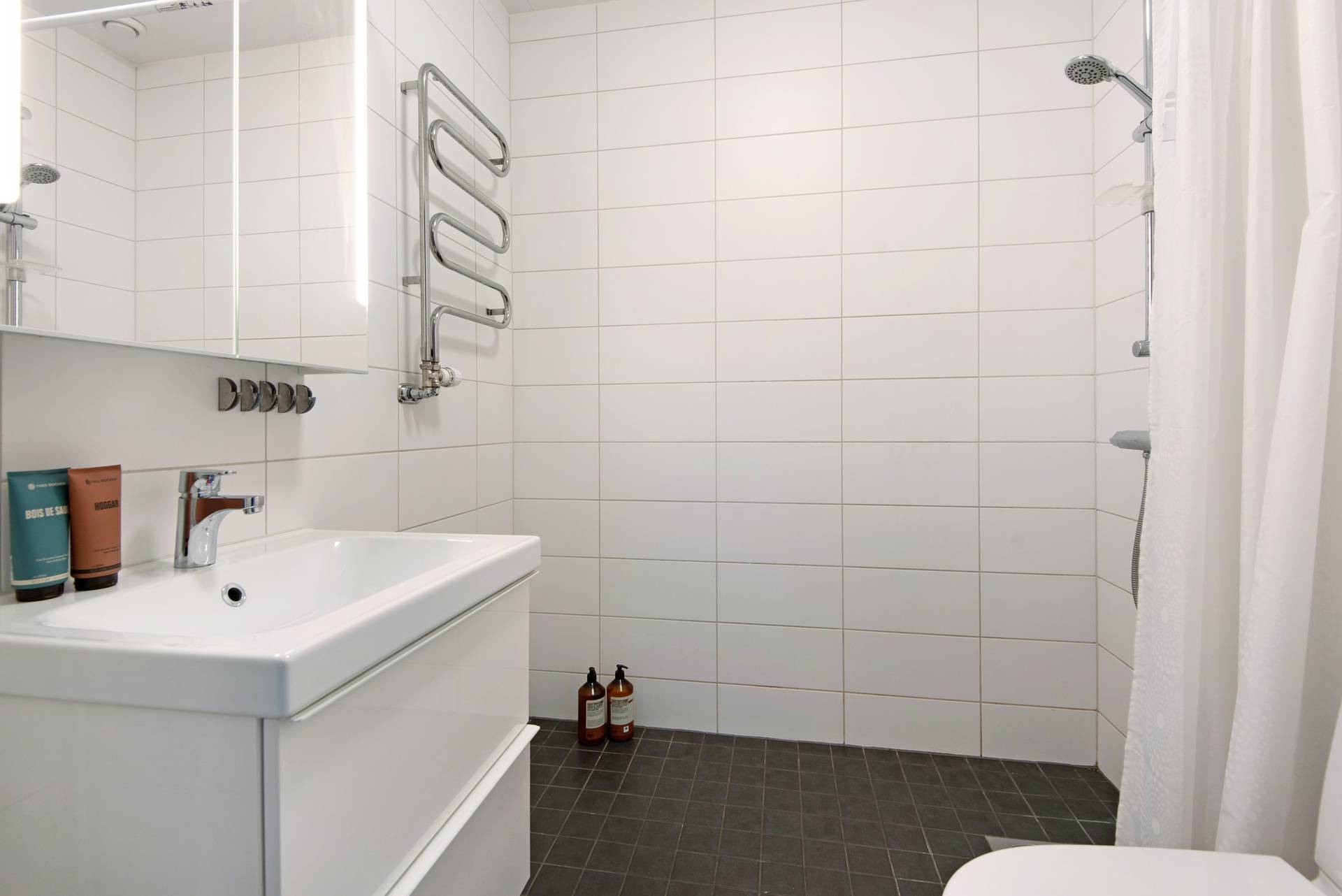 5 rum Radhus på Riavägen 25 Västerhaninge Haninge kommun - bild 22