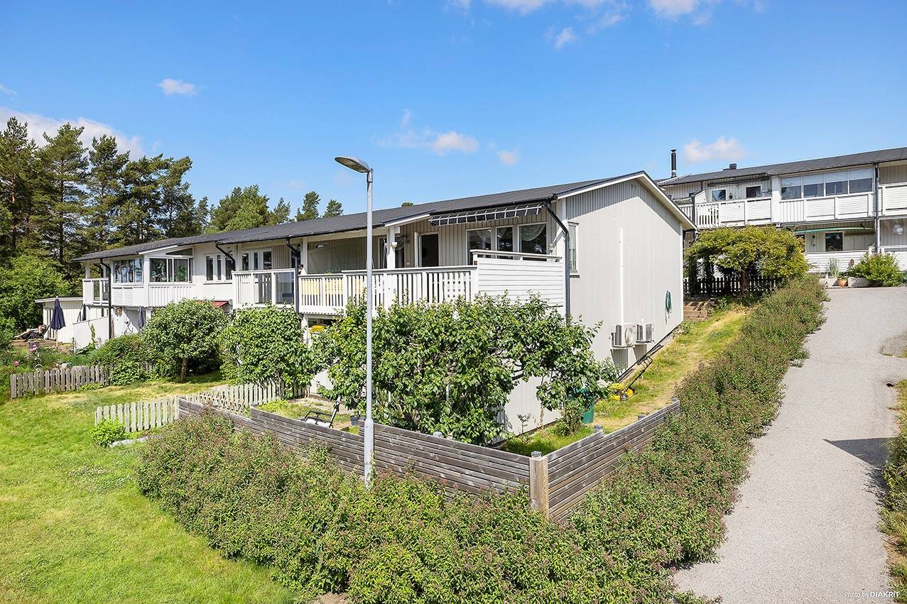 4 rum Radhus på Näsuddsvägen 17 D Oxelösunds kommun - bild 2
