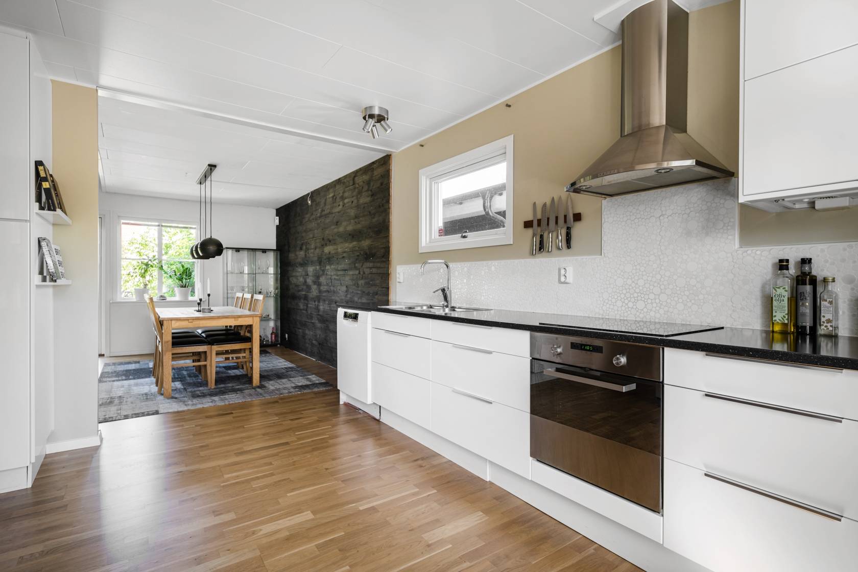 5 rum Villa på Ymers väg 5 Bålsta - Viby Håbo kommun - bild 8