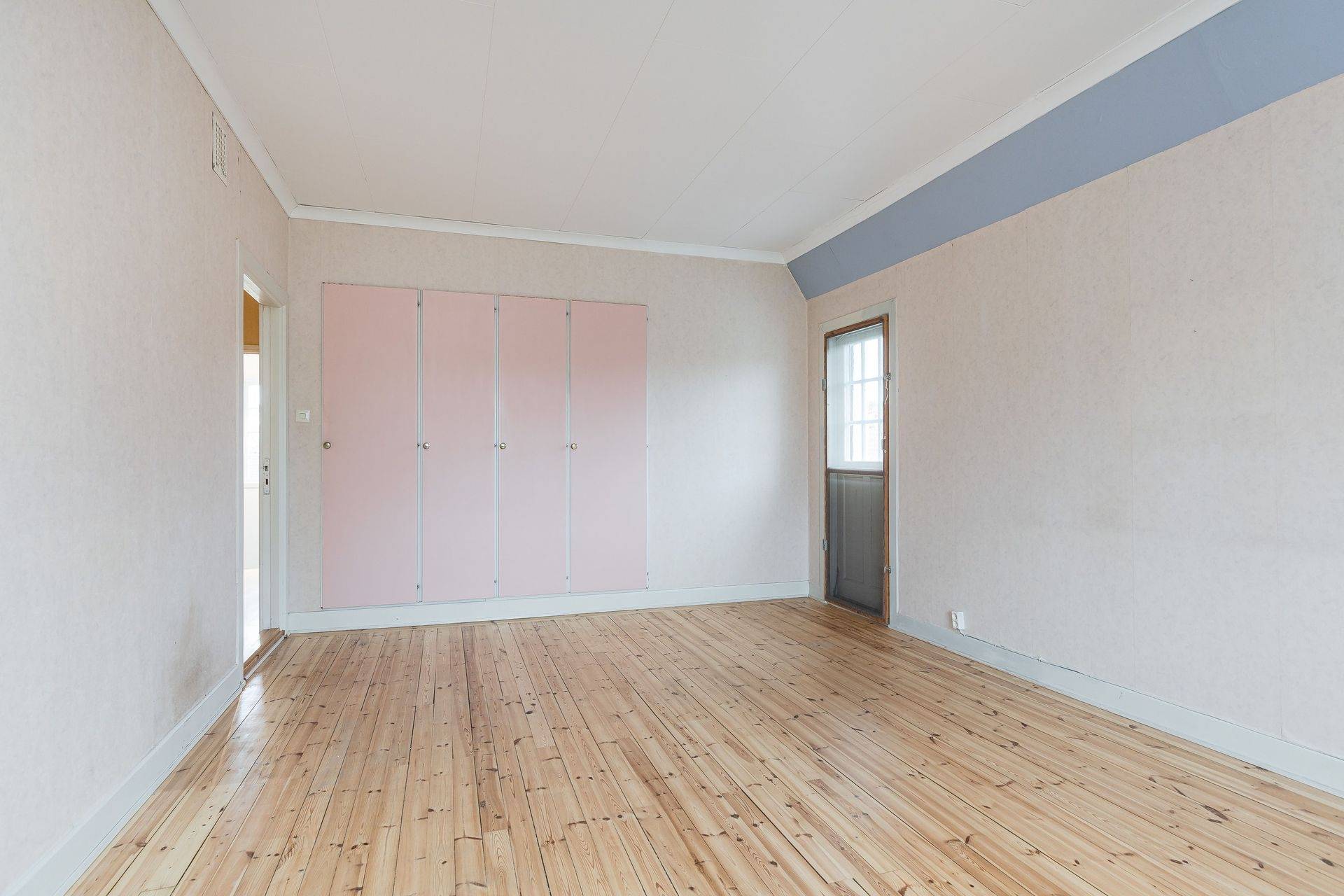 6 rum Villa på Visholmsvägen 3 Visholmen Strängnäs kommun - bild 38
