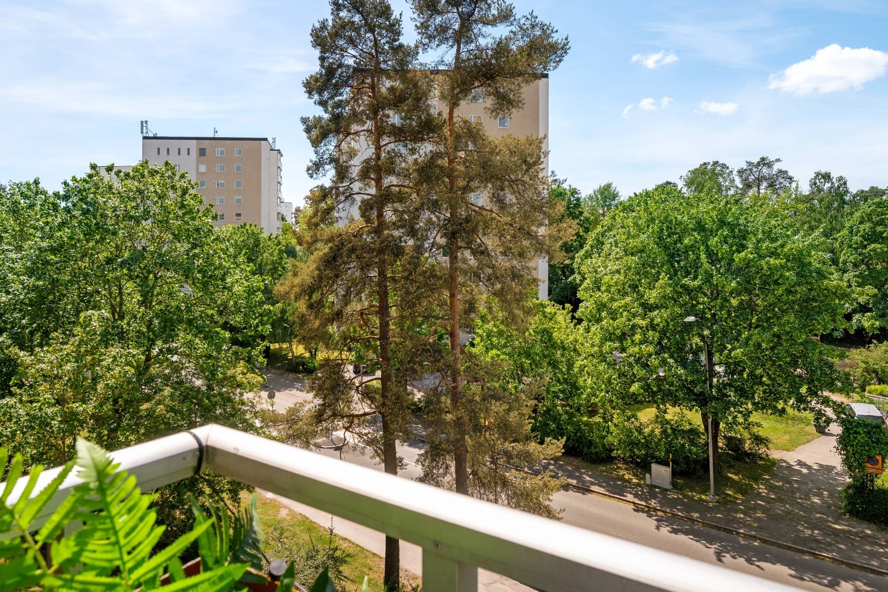 3 rum Lägenhet på Lerbäcksgränd 26 Hagsätra Stockholms kommun - bild 6