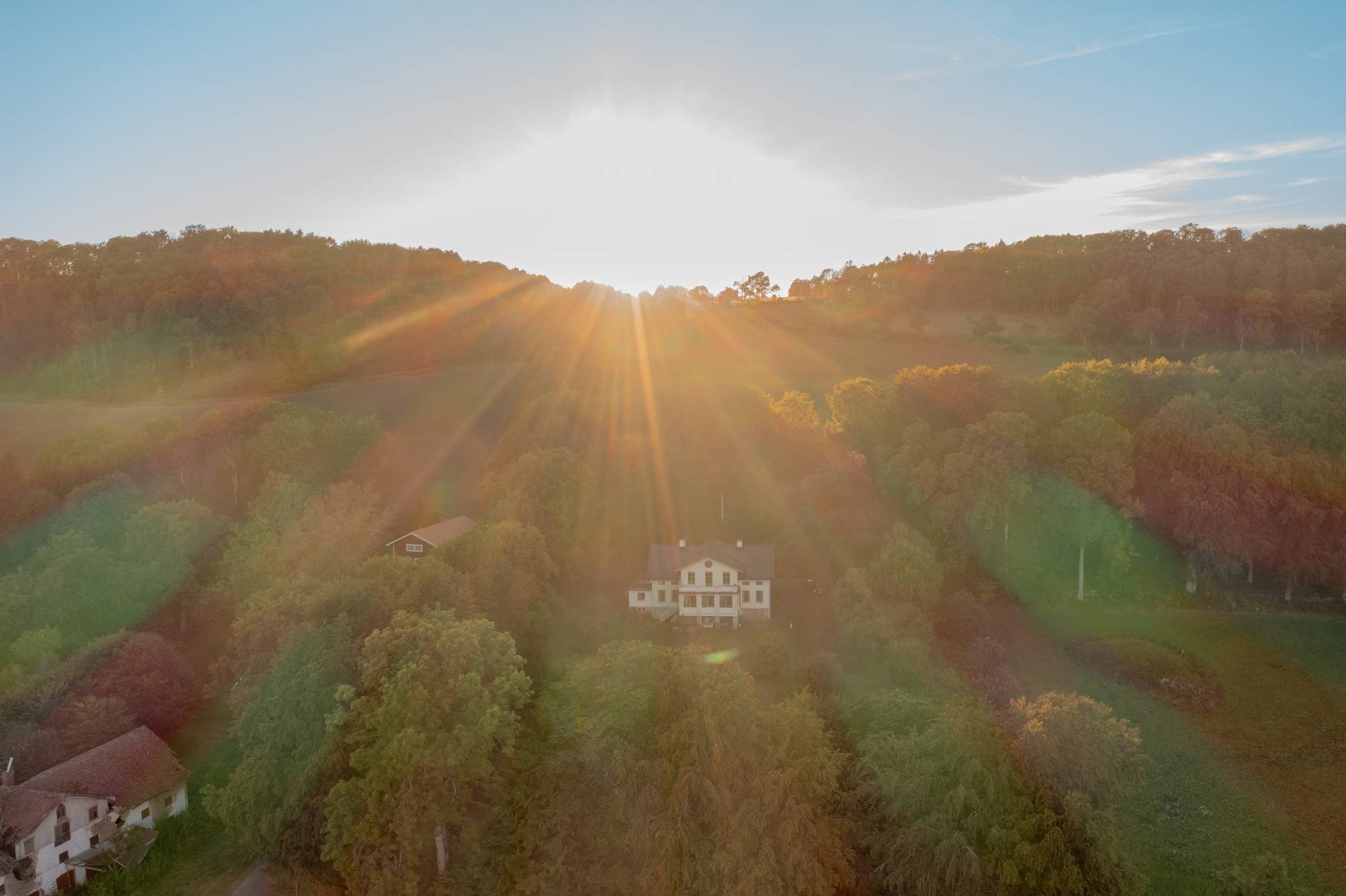12 rum Villa på Saleby Säteri Falköpings kommun - bild 74