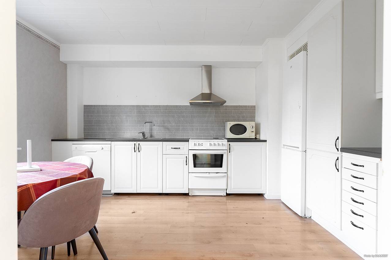 6 rum Villa på Hammarforsen 108 A+B Ragunda kommun - bild 5