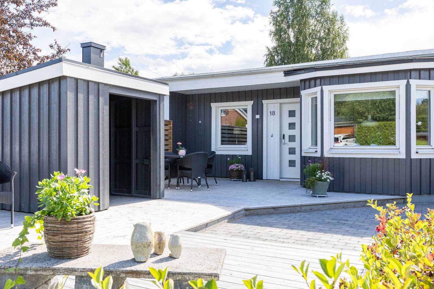 4 rum Villa på Blomstervägen 18 Morön Skellefteå kommun - bild 1