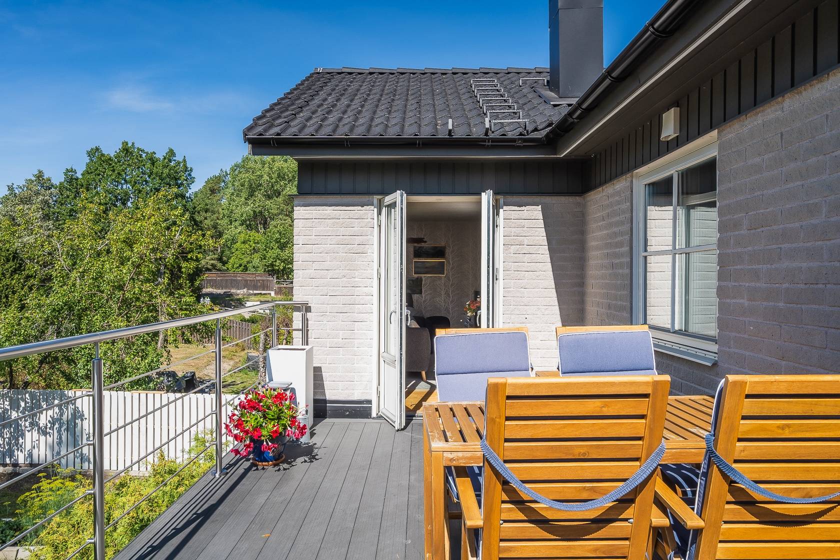 7 rum Villa på Travvägen 9 Bålsta - Västra Gillmarken Håbo kommun - bild 16