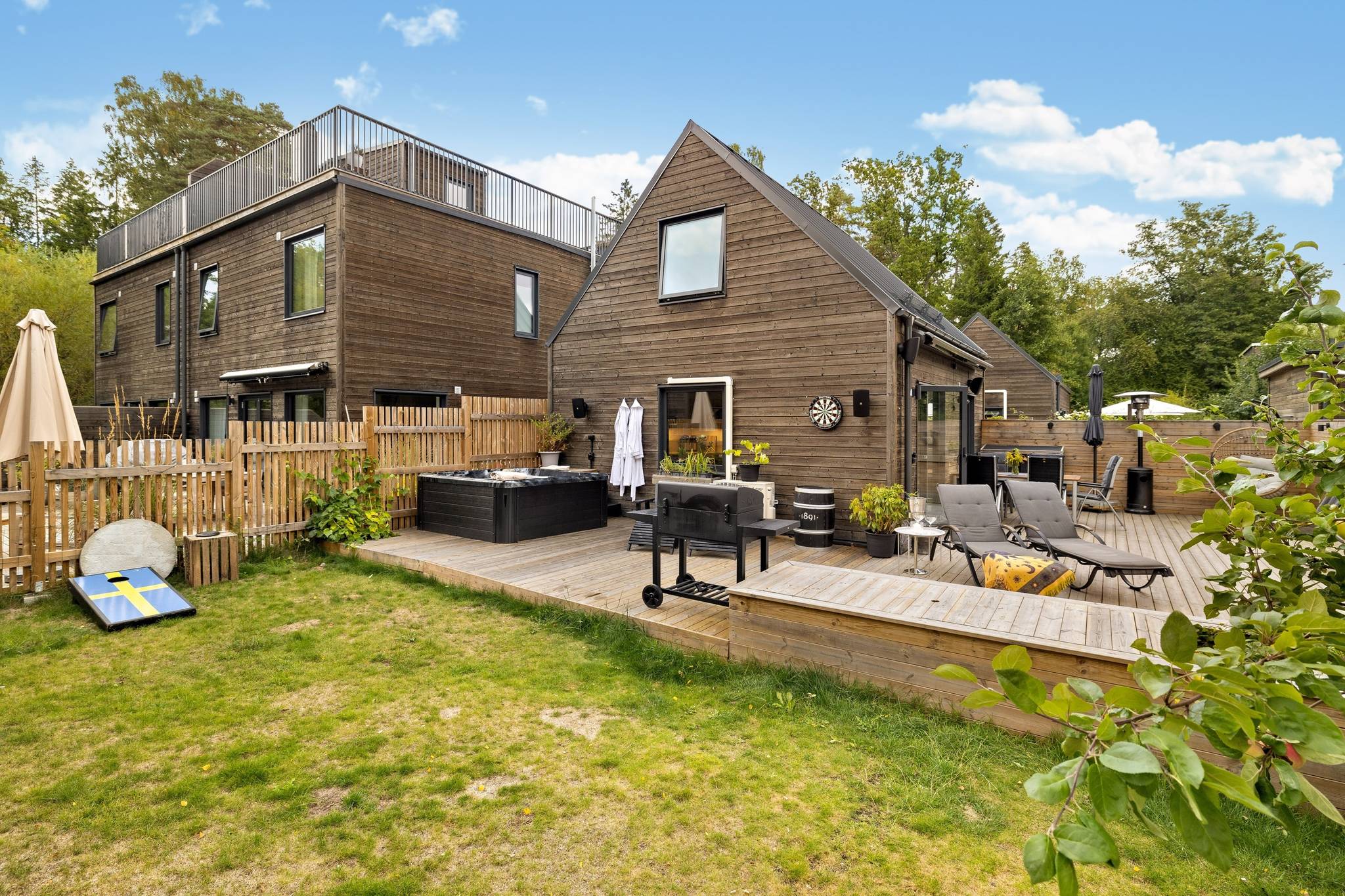 3 rum villa på Svinningeuddsvägen 12G Svinninge, Österåkers kommun - bild 1