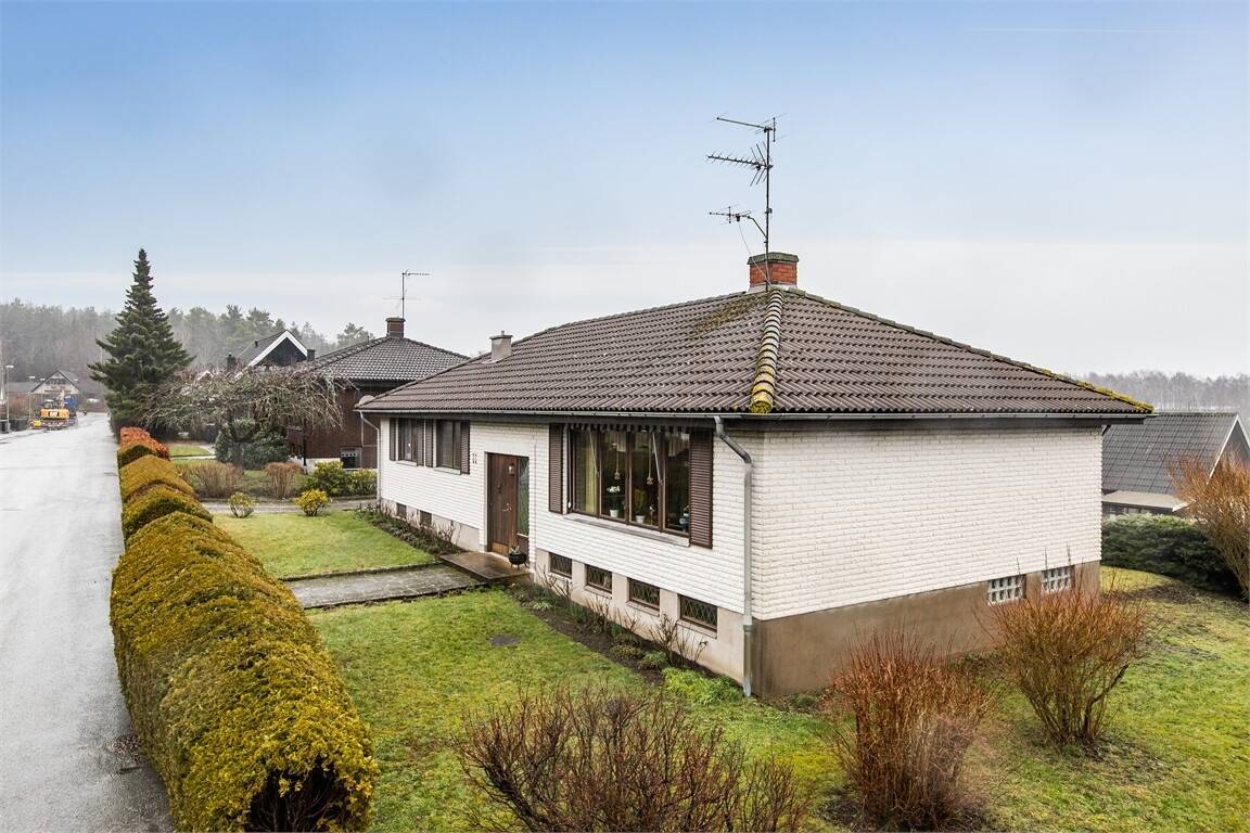 5 rum Villa på Gullvivevägen 11 ÖSTRA HULTA Ronneby kommun - bild 2