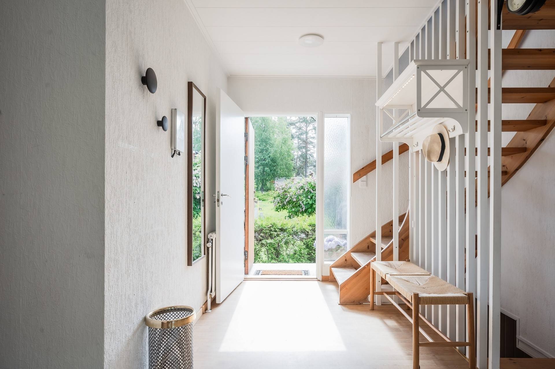 7 rum Villa på Tallgårdsvägen 6 Själevad Örnsköldsviks kommun - bild 2